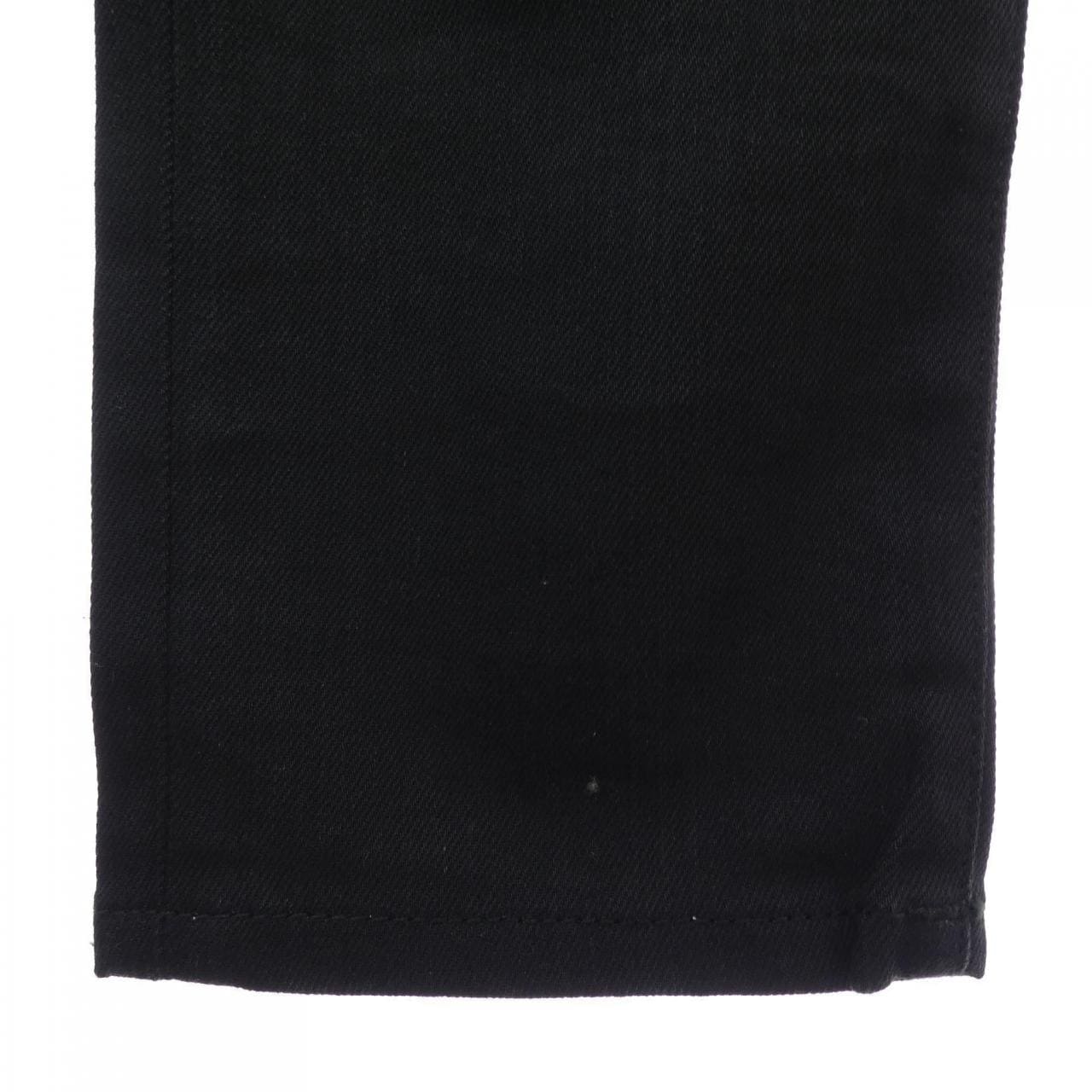 サンローラン SAINT LAURENT 527389 YO500 ジーンズ