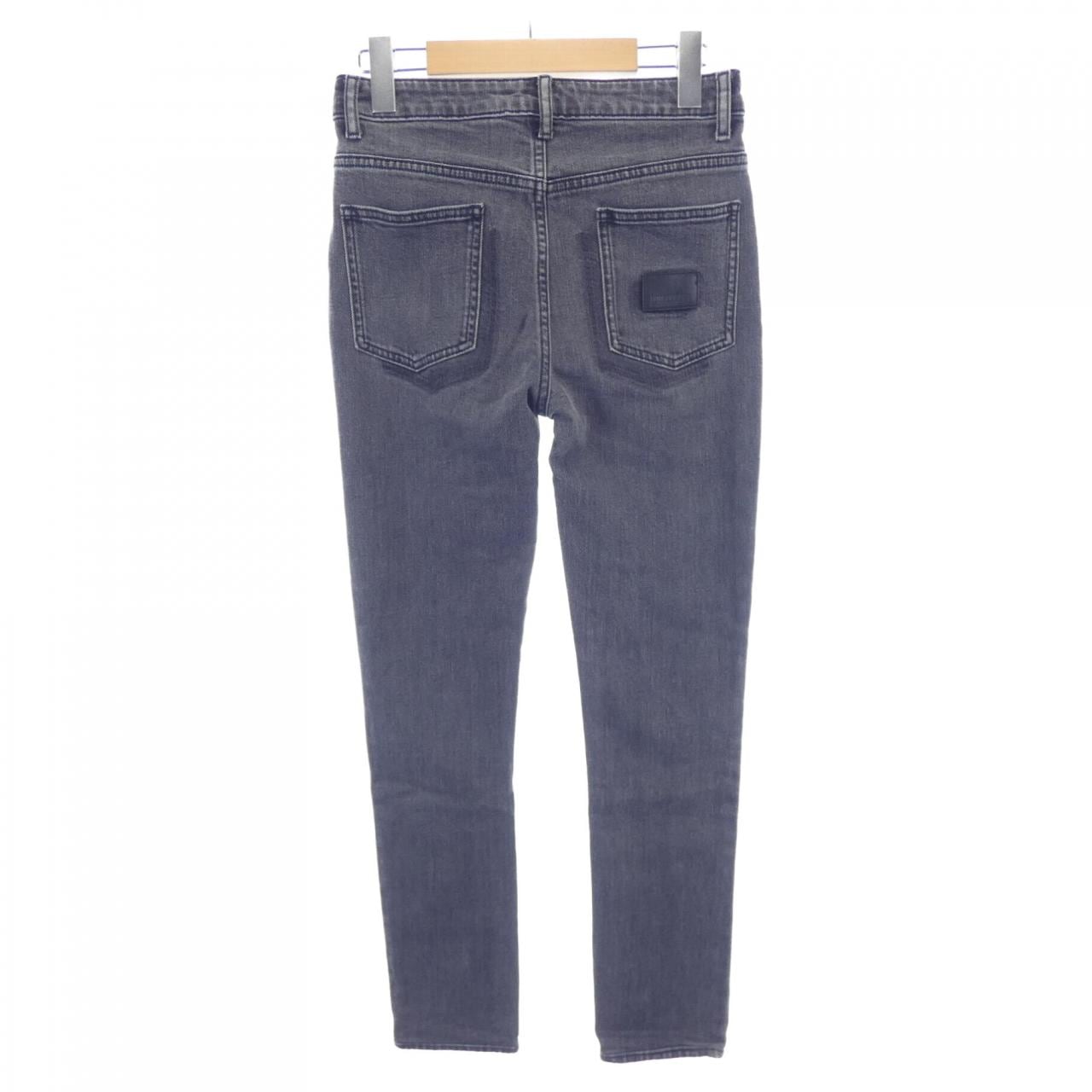 バーバリー BURBERRY 8045029 ジーンズ