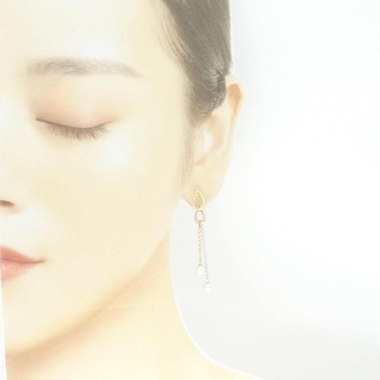 MIKIMOTO Akoya pearl earrings 5.6mm