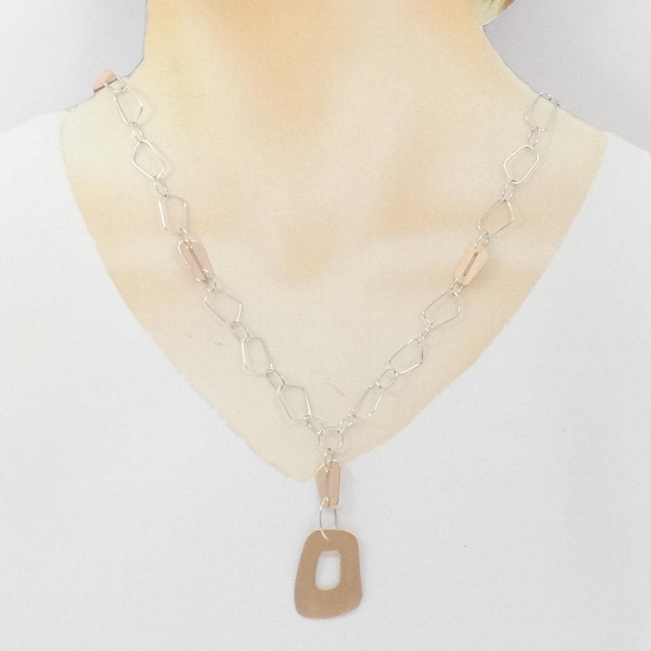 750PG/750WG ネックレス