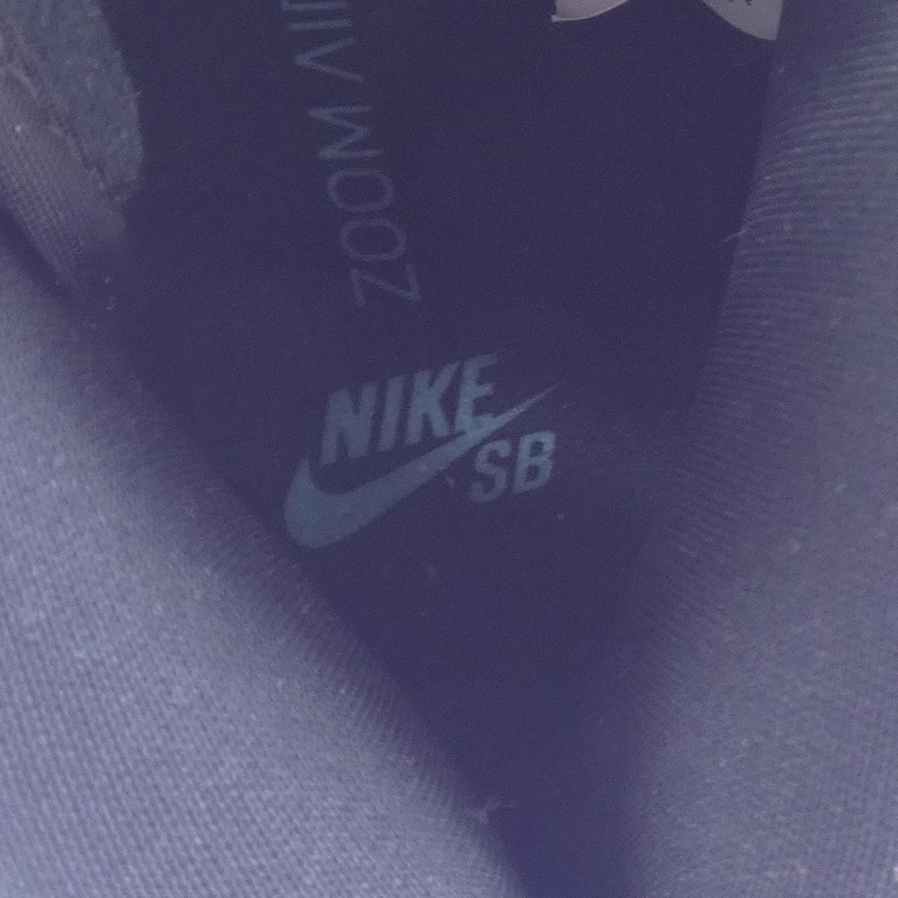 ナイキ NIKE 653599-400 スニーカー