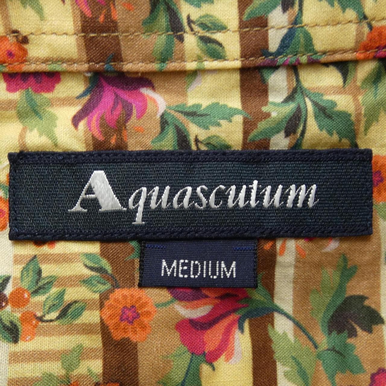 アクアスキュータム Aquascutum シャツ