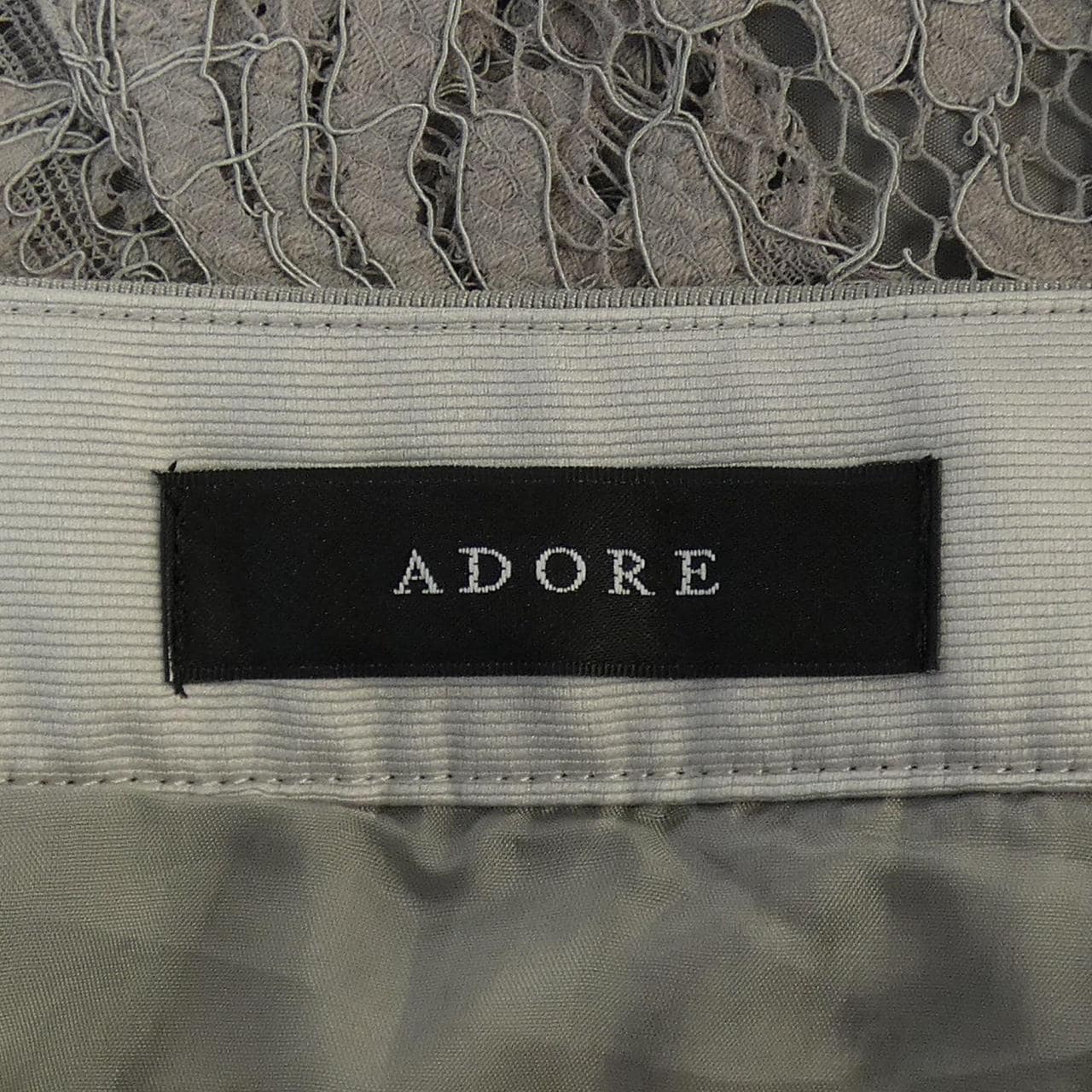 アドーア ADORE スカート