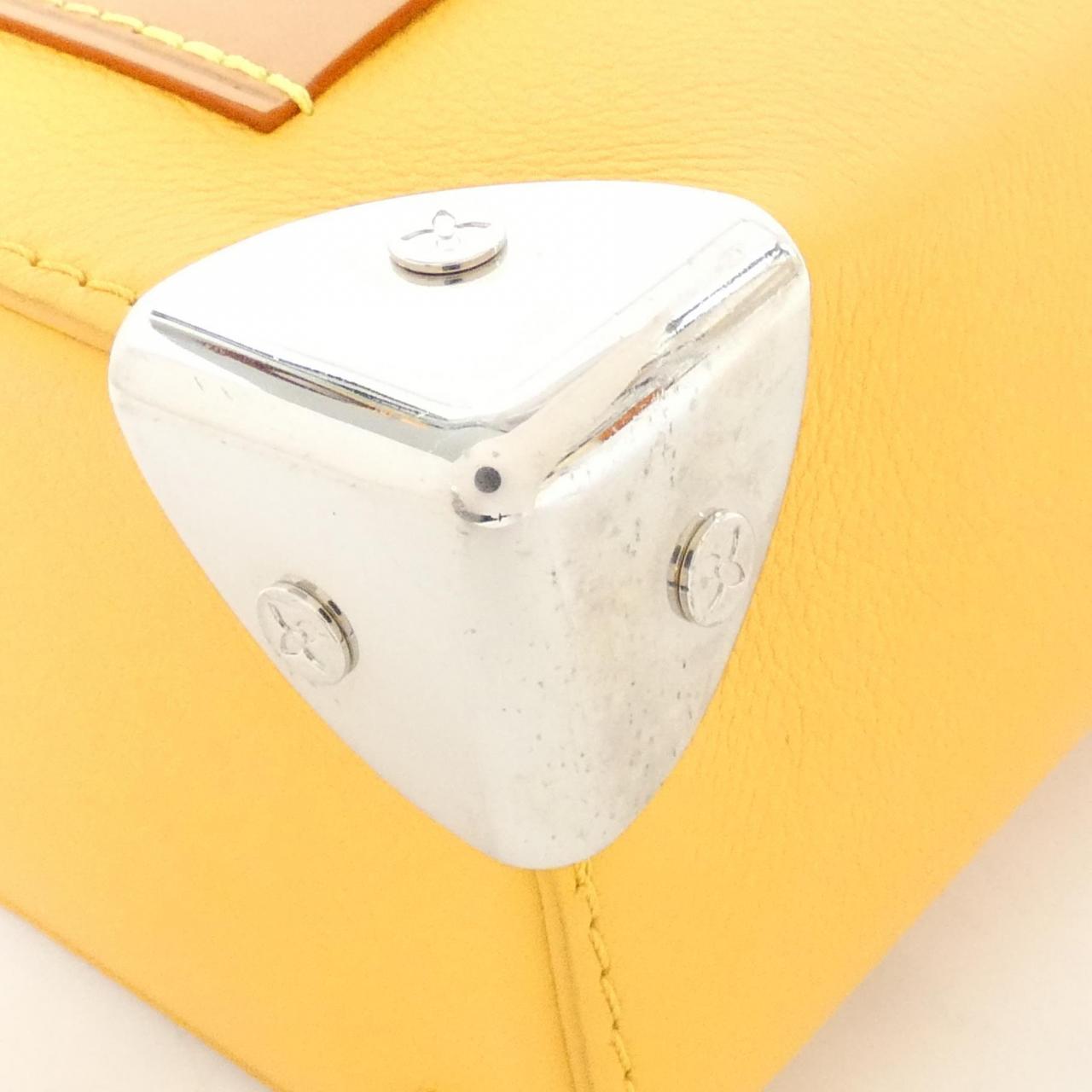 LOUIS VUITTON Vertical Box Trunk M59666 Bag