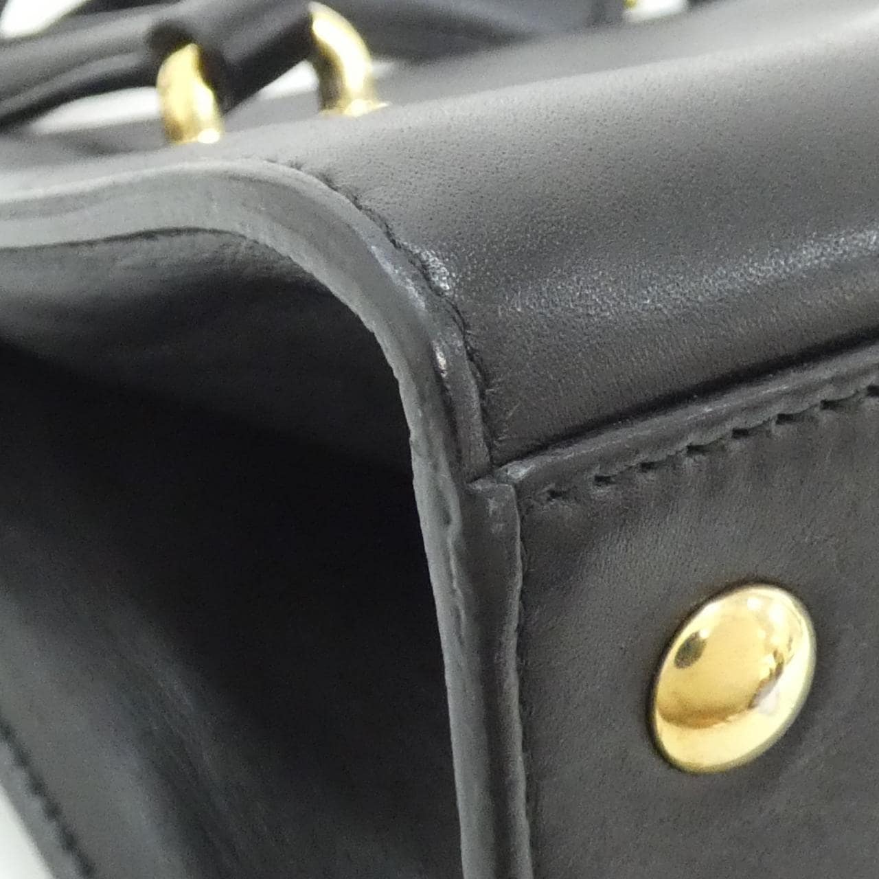 サルヴァトーレフェラガモ 21 F827 バッグ