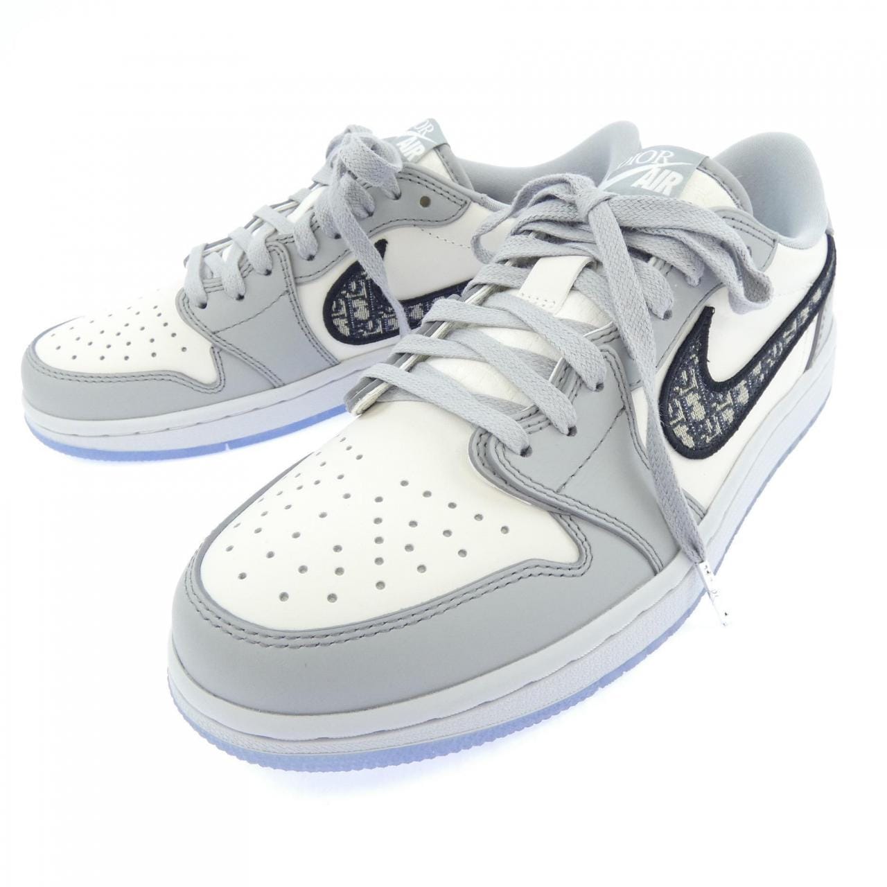ディオール DIOR NIKE AIR JORDAN 1 LOW CN8608-002 3SN268ZDD スニーカー