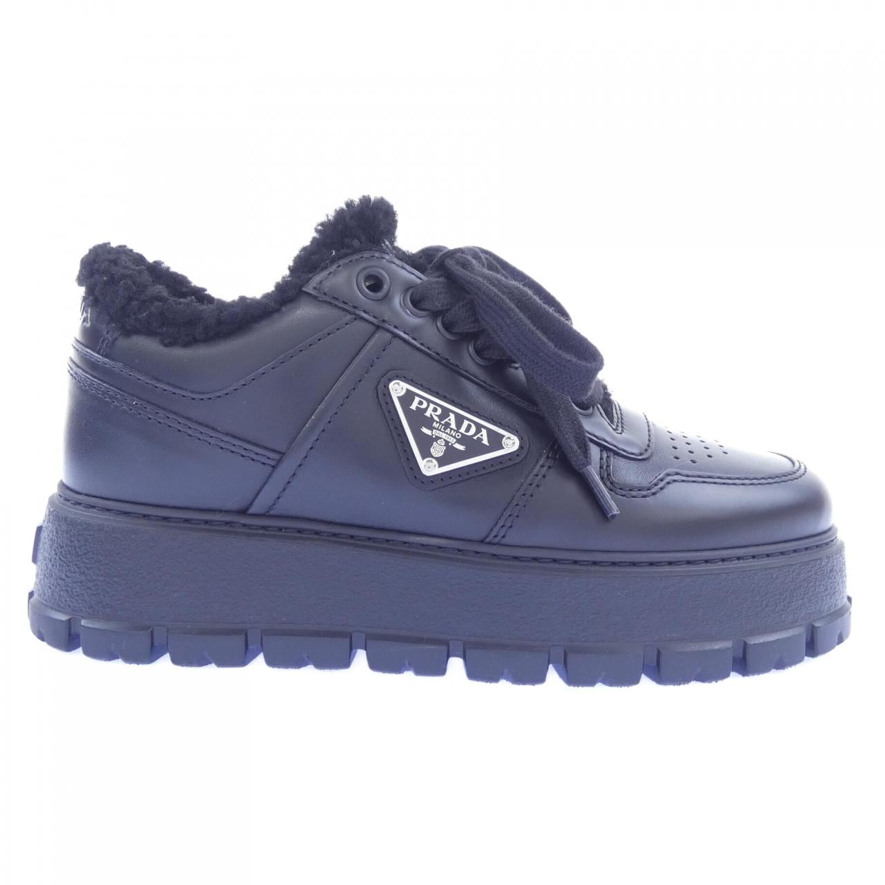 プラダ PRADA トライアングルロゴ 1E947M スニーカー