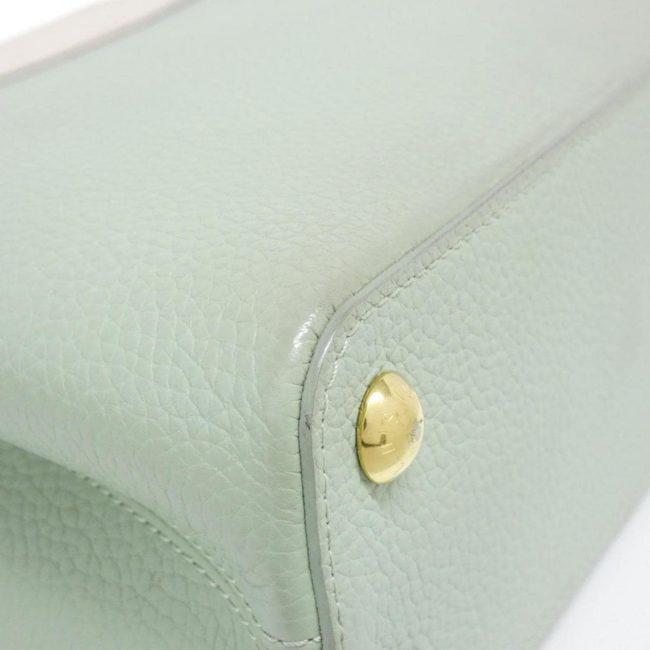 ルイヴィトン カプシーヌBB M24471 バッグ