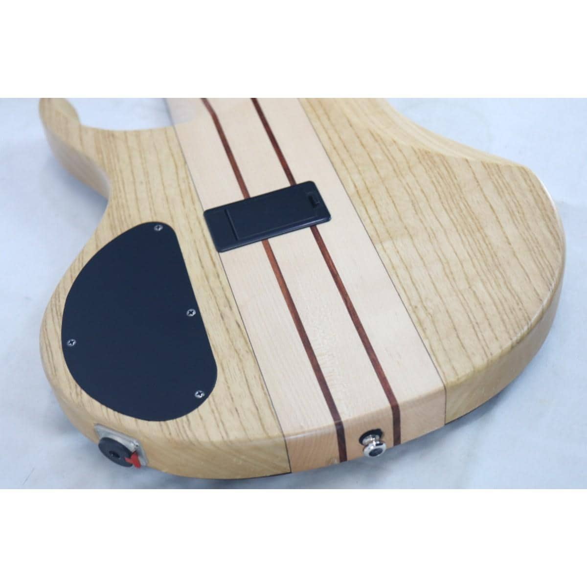 ＩＢＡＮＥＺ　　ＢＴＢ６８６ＳＣ