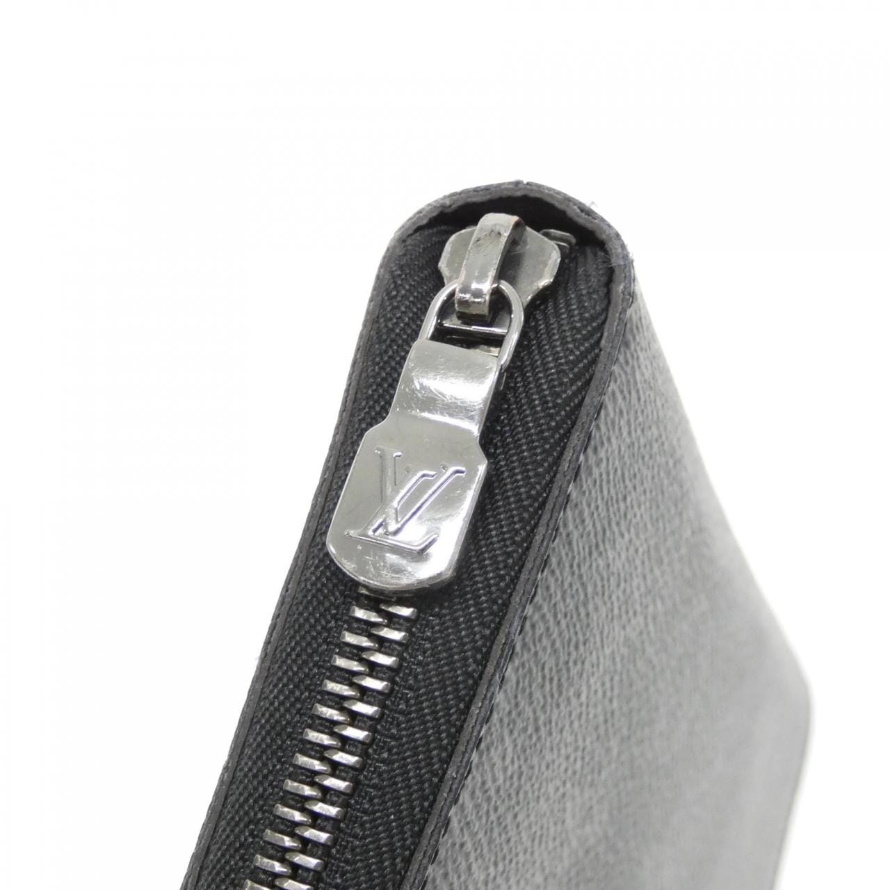 ルイヴィトン モノグラム エクリプス ジッピー オーガナイザー M82081 財布