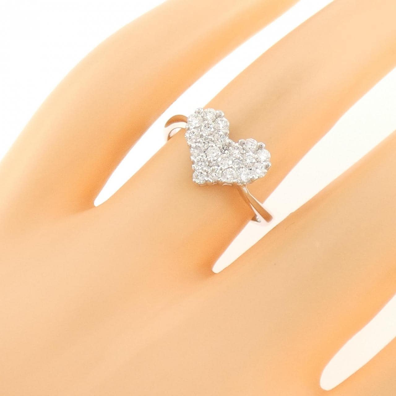 K18WG ハート パヴェ ダイヤモンド リング 0.50CT