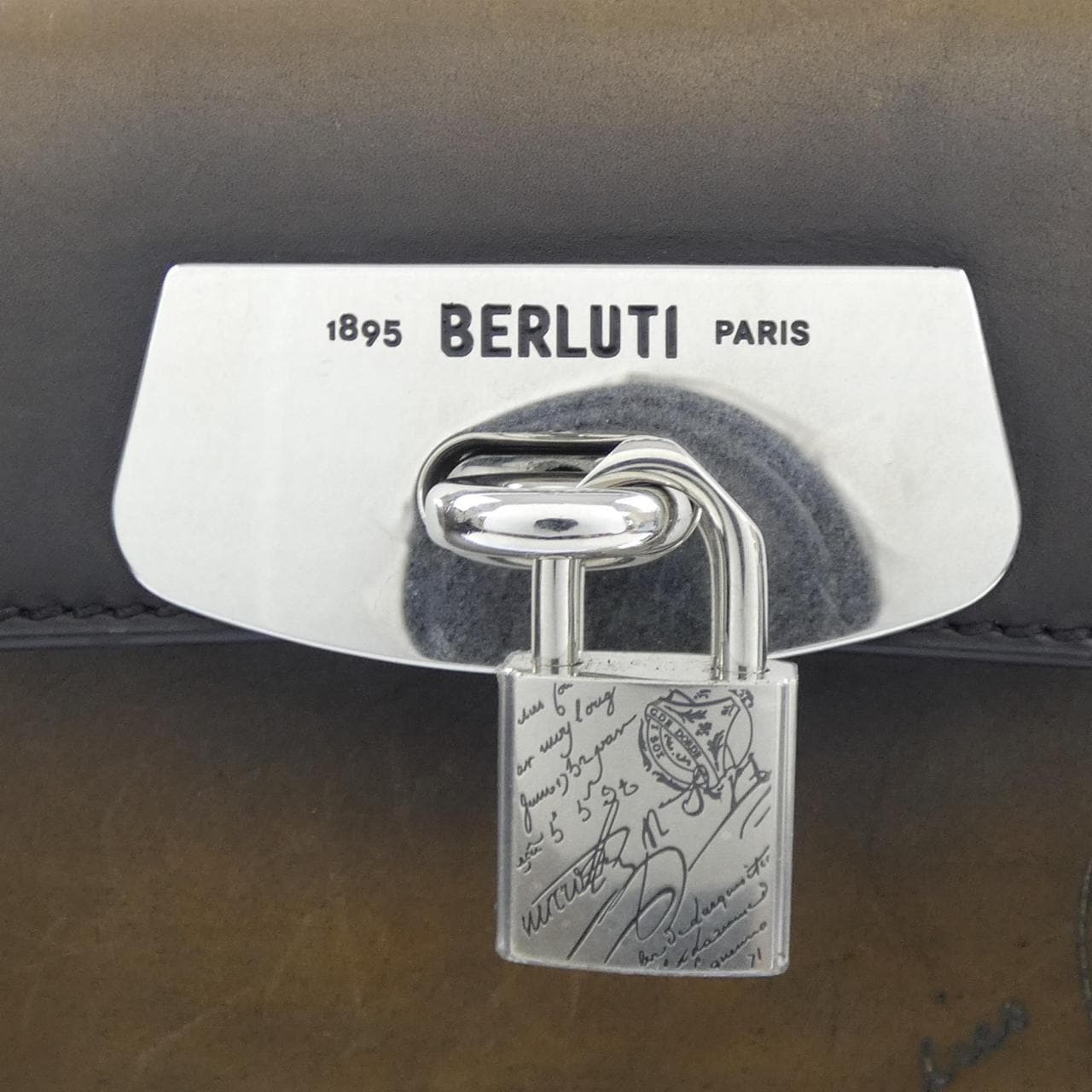 ベルルッティ Berluti エミーオ メッセンジャー BAG