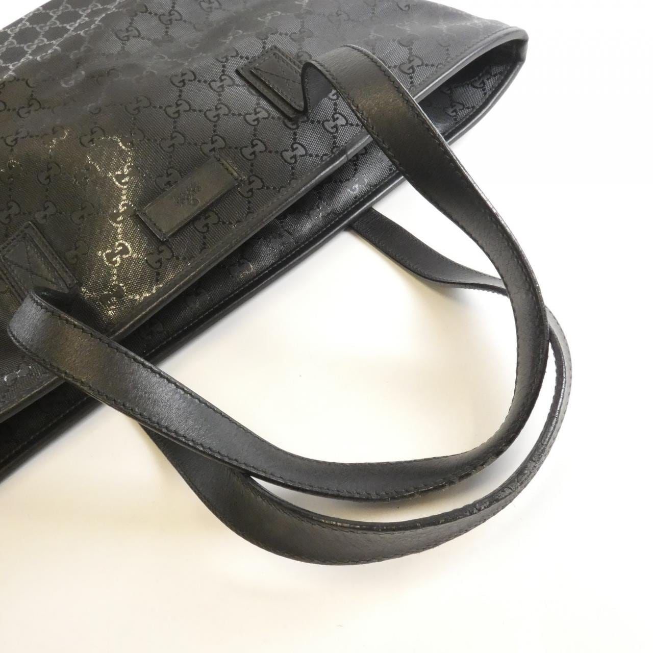 グッチ 211137 FU49R バッグ