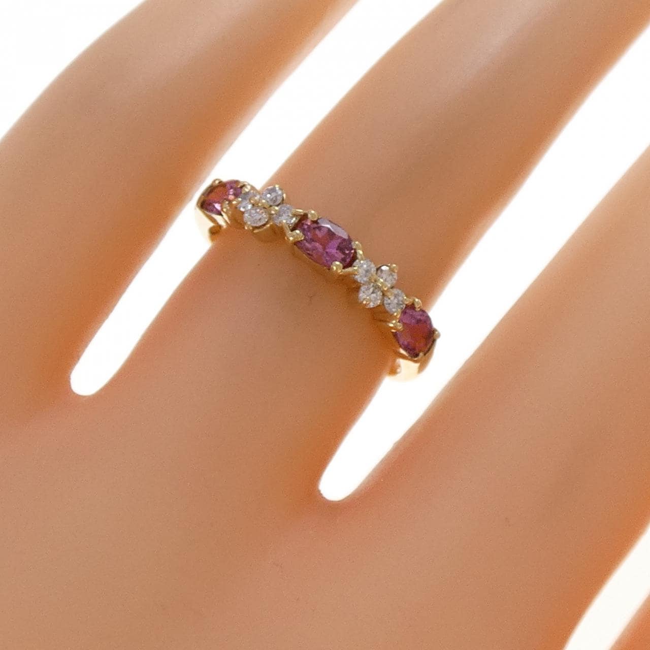 K18YG flower Tourmaline ring