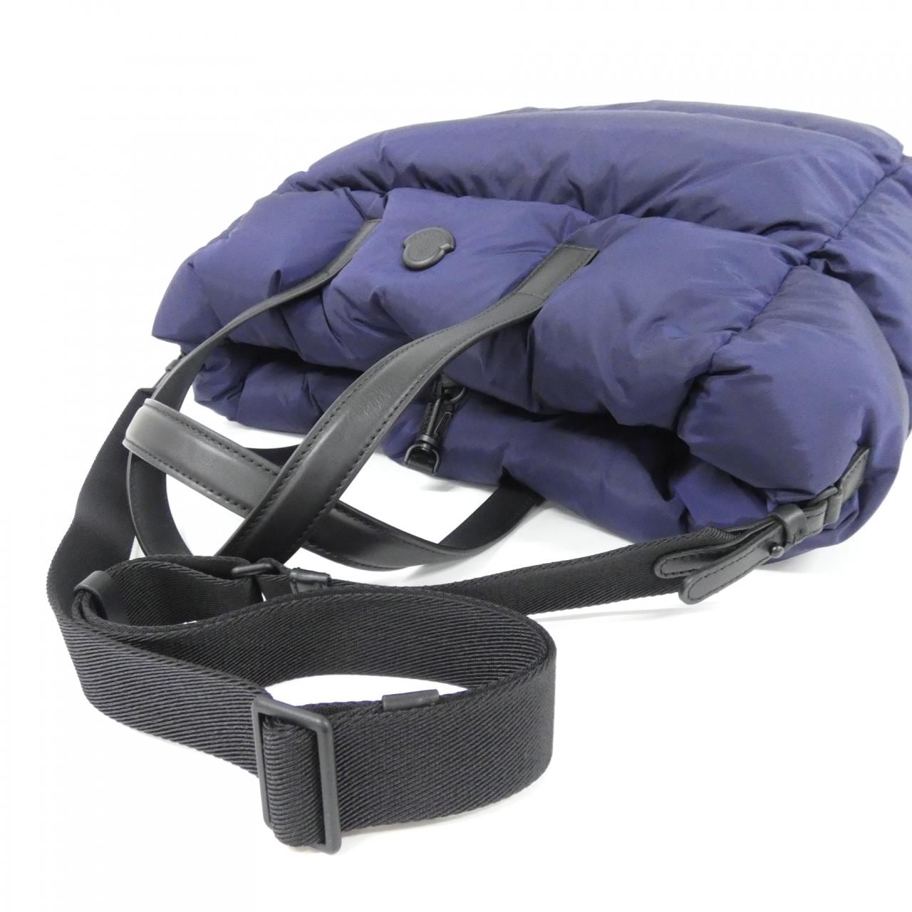 【新品】モンクレール NEW CARADOC 5D00010 M7451 ショルダーバッグ
