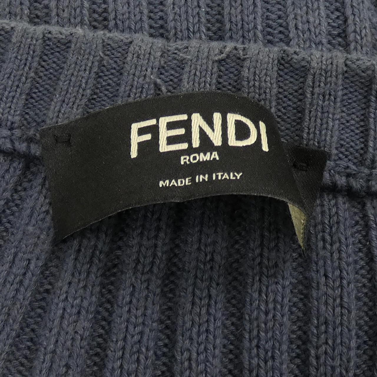 FENDI FZX036 AIB9 针织衫