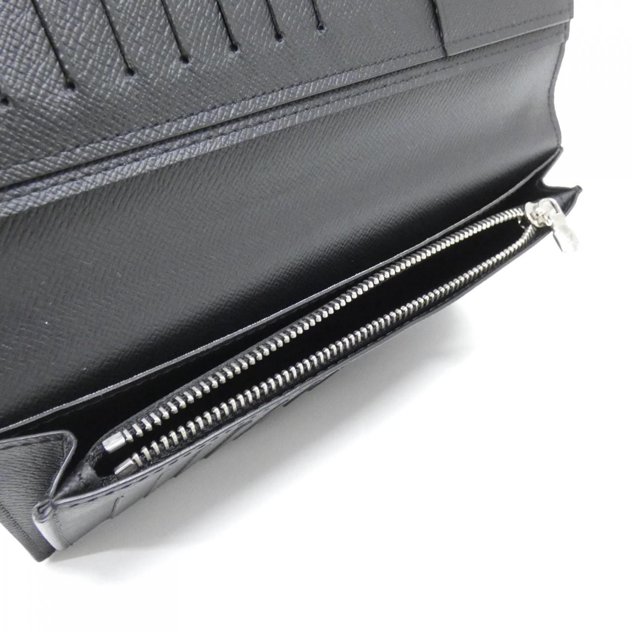 ルイヴィトン タイガ ポルトフォイユ ブラザ M30285 財布
