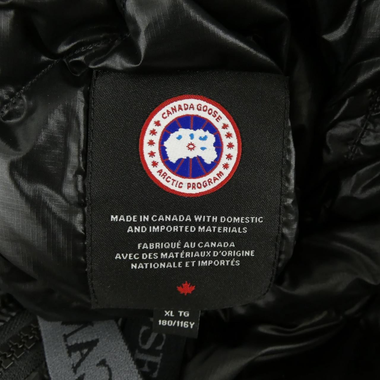 カナダグース CANADA GOOSE 2228MB ダウンジャケット