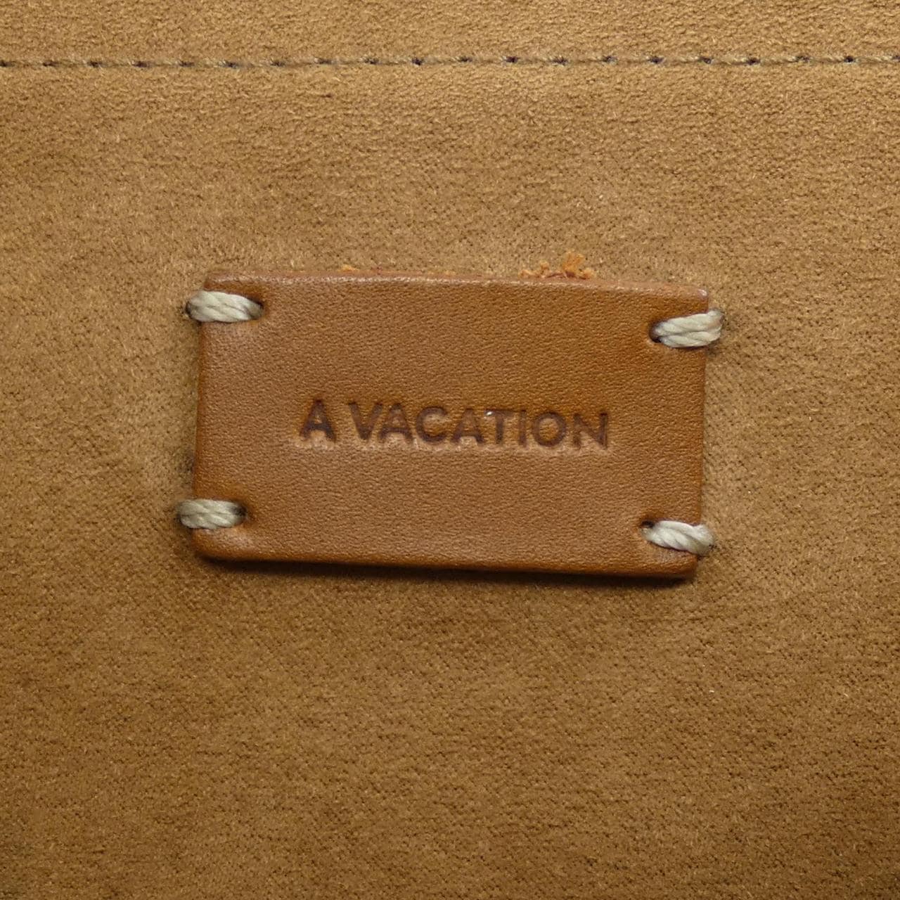 アヴァケーション A VACATION BAG