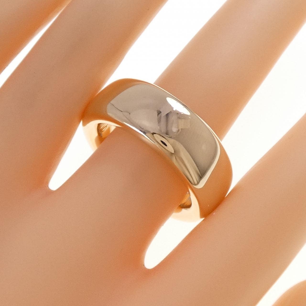 ポメラート イコニカ リング