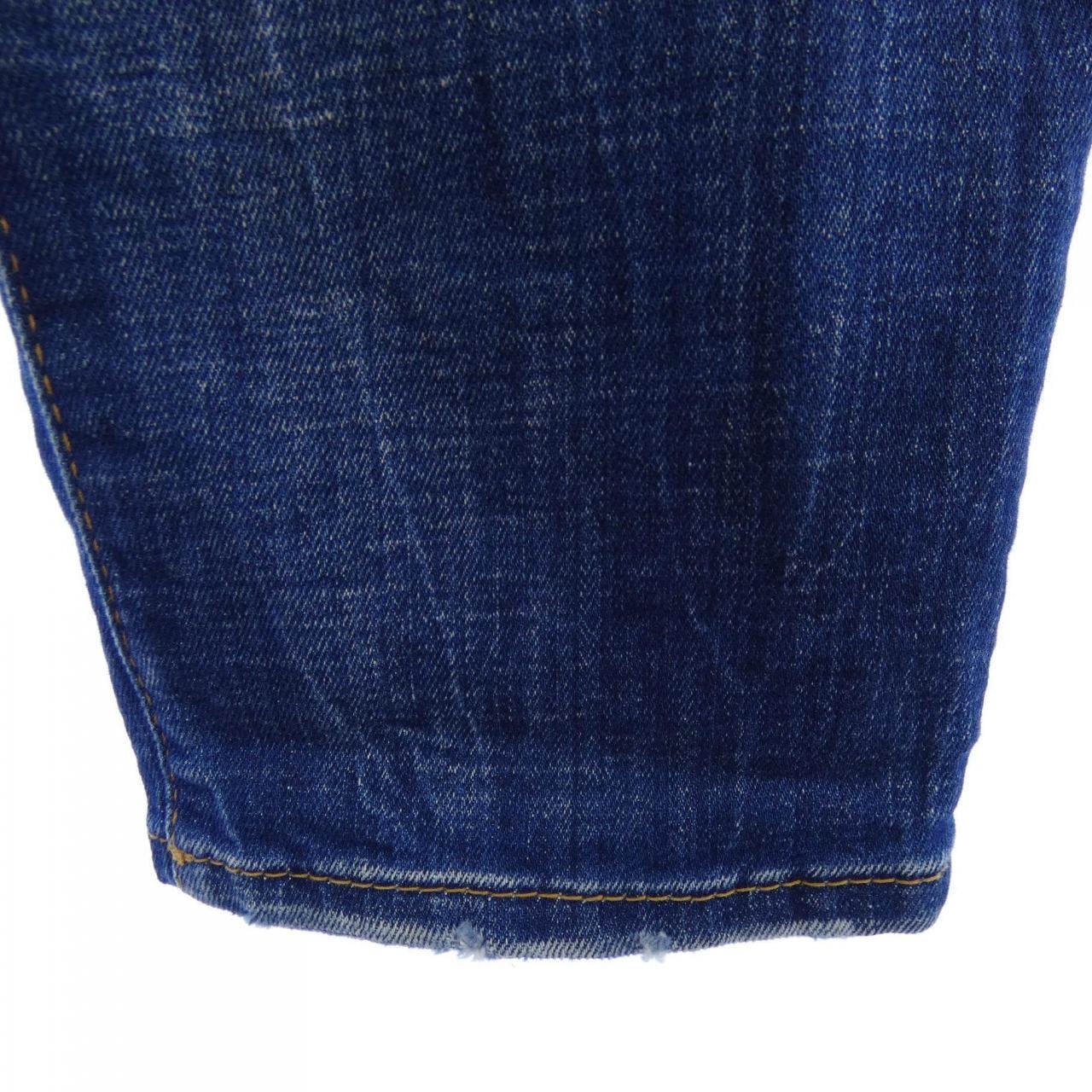 ディースクエアード DSQUARED2 S74LB0820 ジーンズ