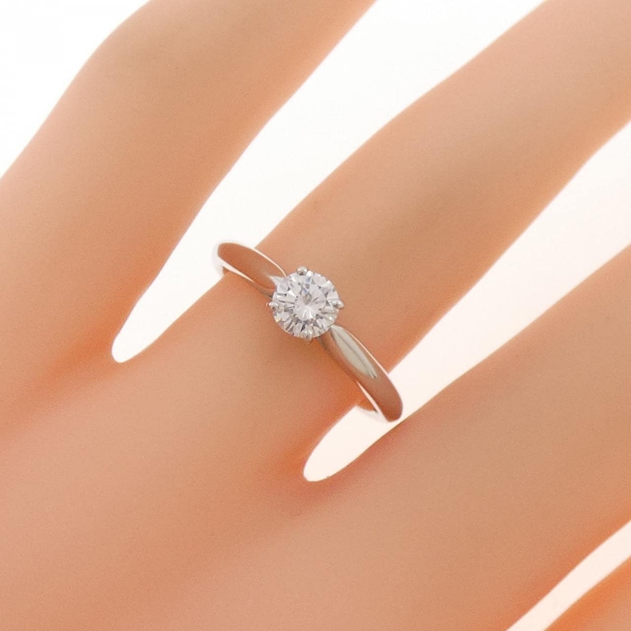 PT950 ダイヤモンド リング 0.339CT E SI2 VG
