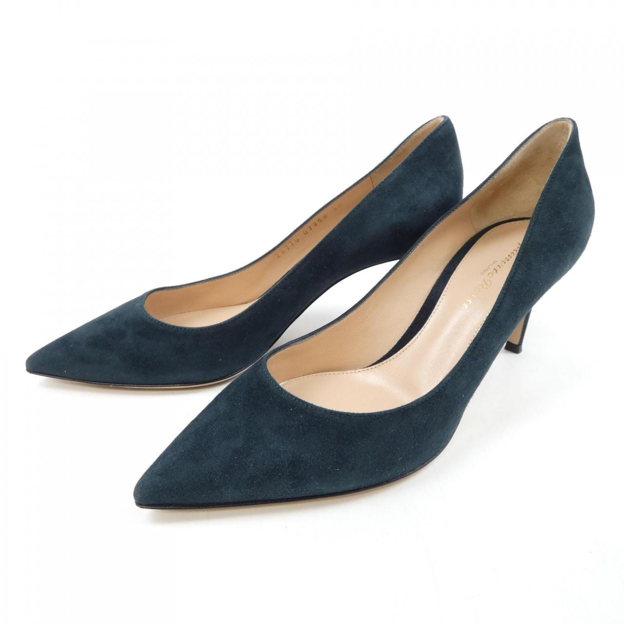 ジャンヴィトロッシ GIANVITO ROSSI パンプス