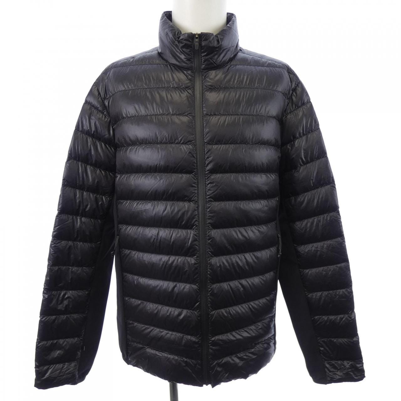 モンクレール MONCLER VOSGES ダウンジャケット