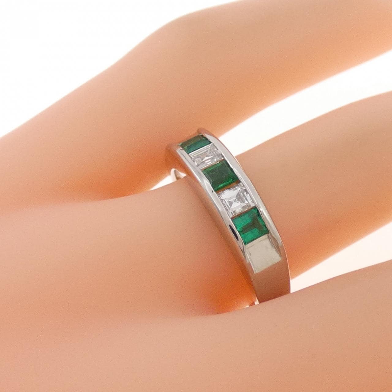 PT900 エメラルド リング 0.41CT