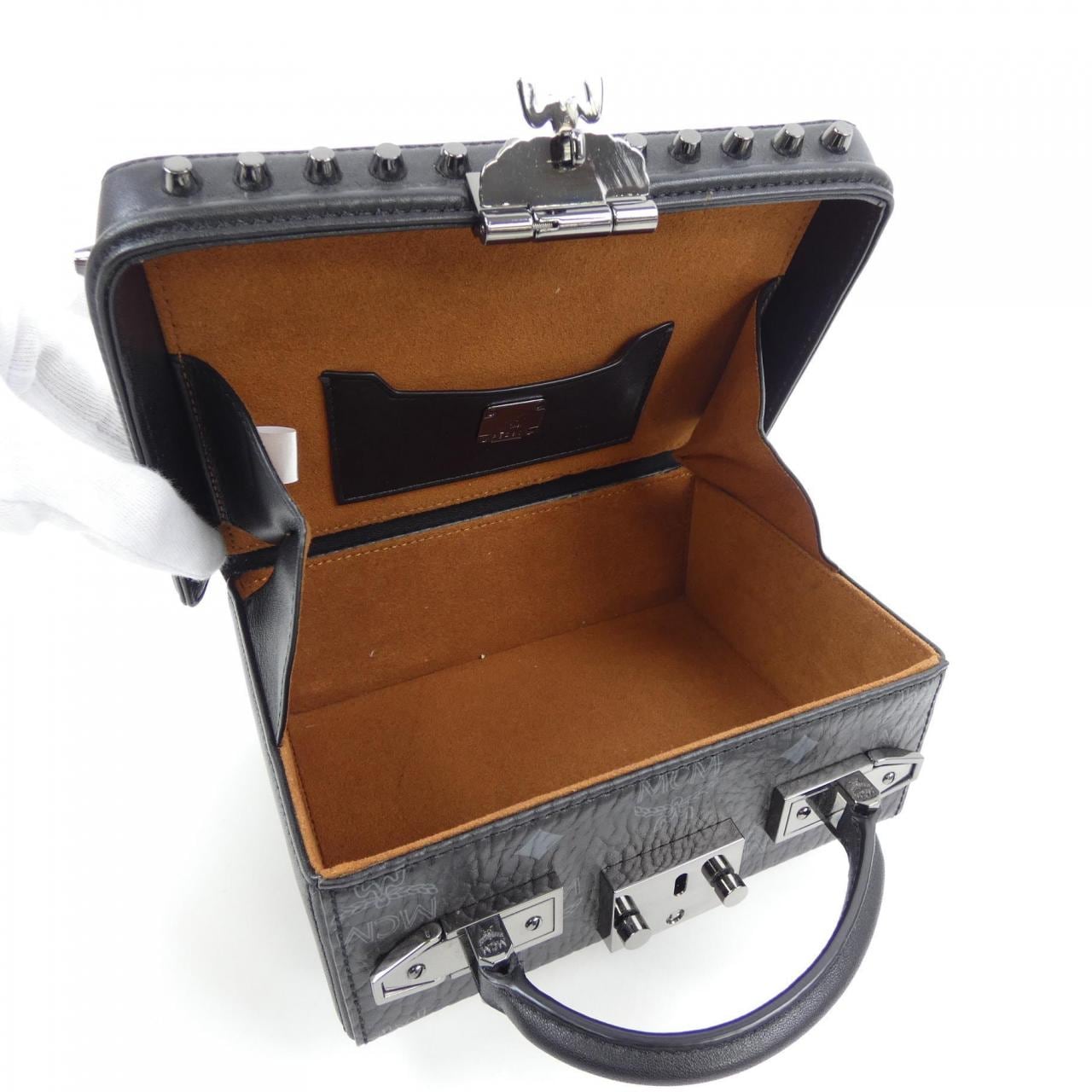 MCM MWR5ABN01BK001 包