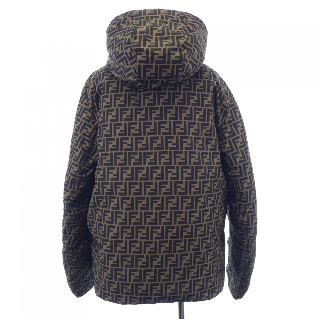 フェンディ FENDI ダウンジャケット