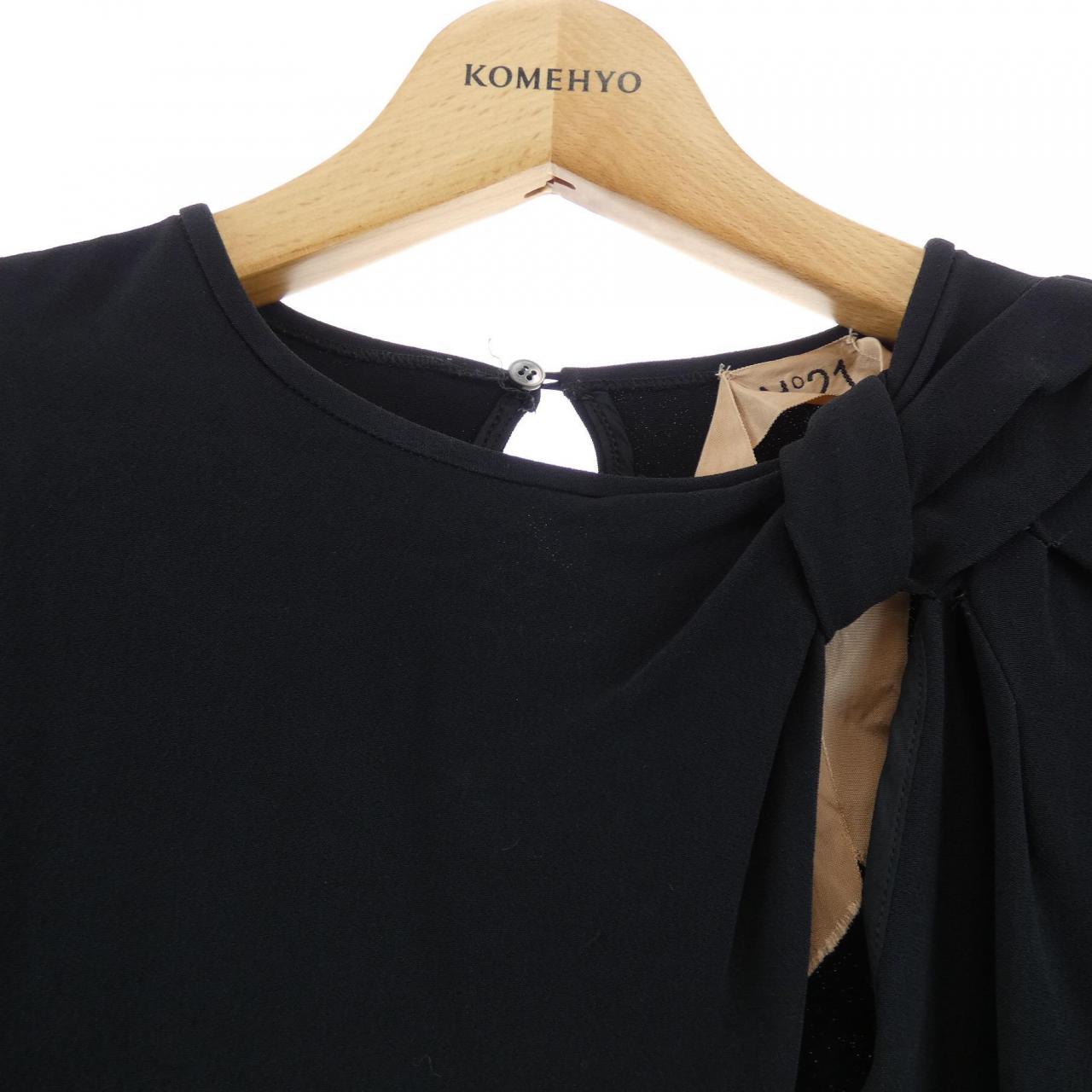 ヌメロヴェントゥーノ N°21 G1215336 トップス