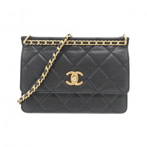 CHANEL shoulder bag