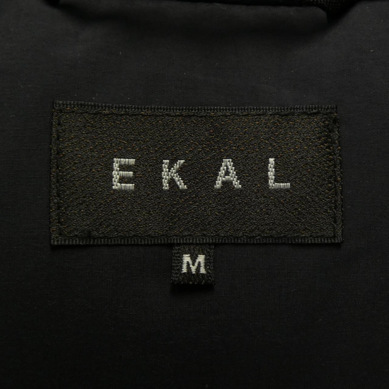 EKAL ダウンベスト