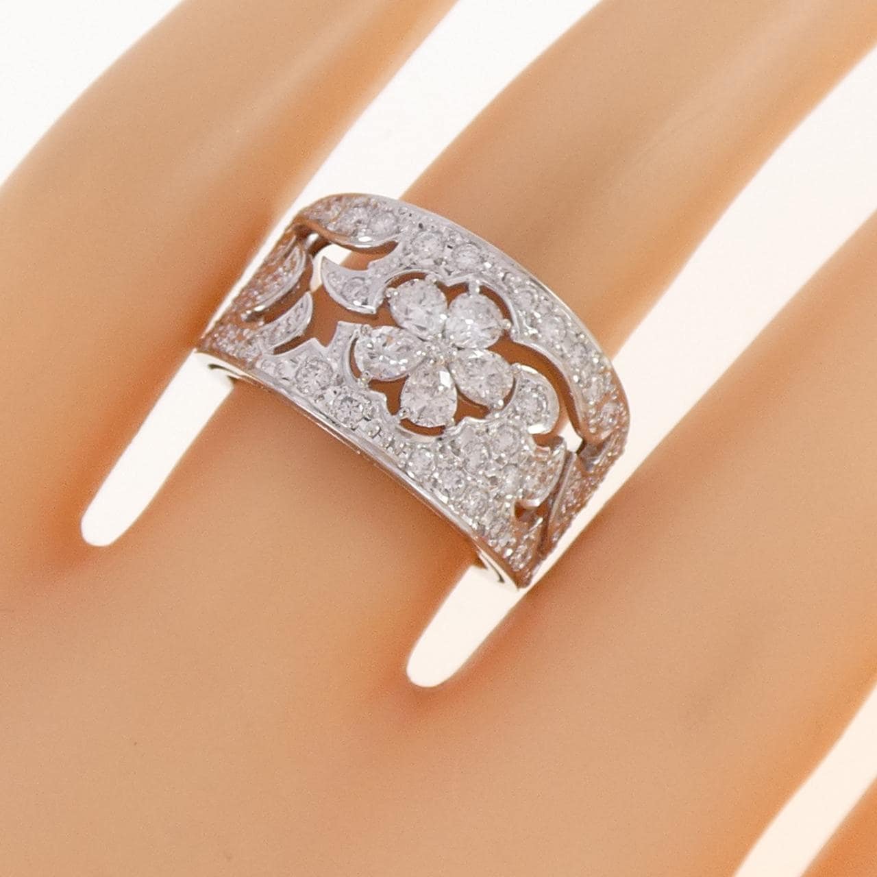 ミキモト ダイヤモンド リング 1.04CT