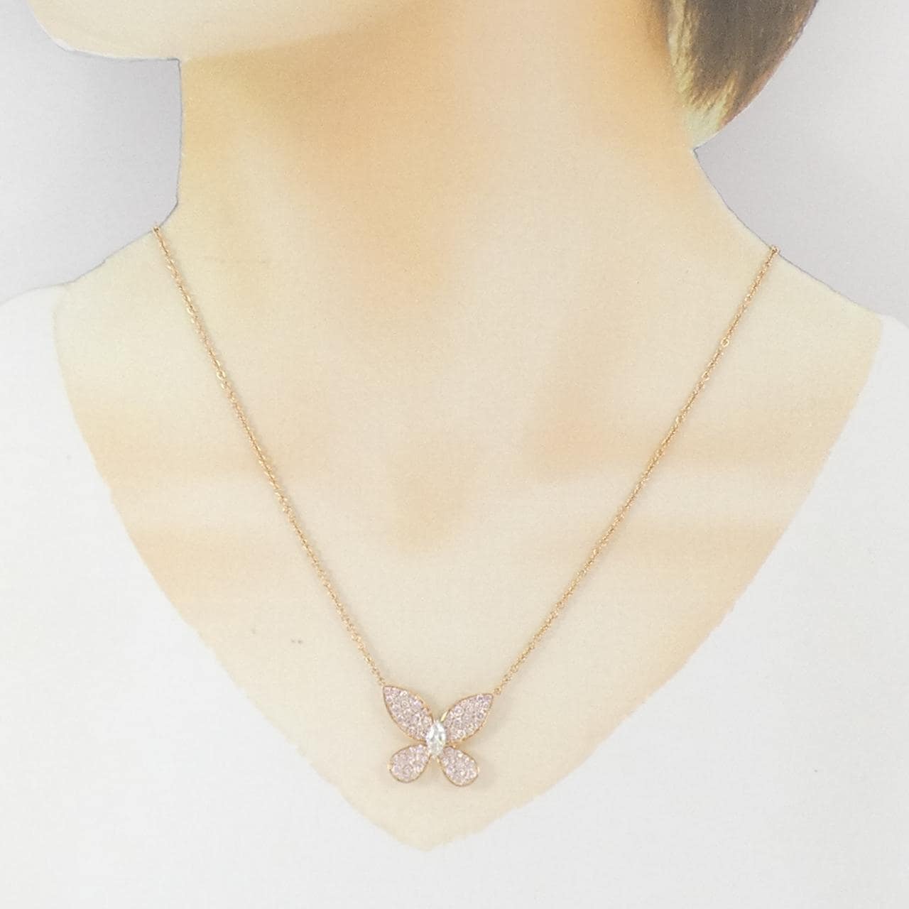 グラフ バタフライ パヴェ ネックレス