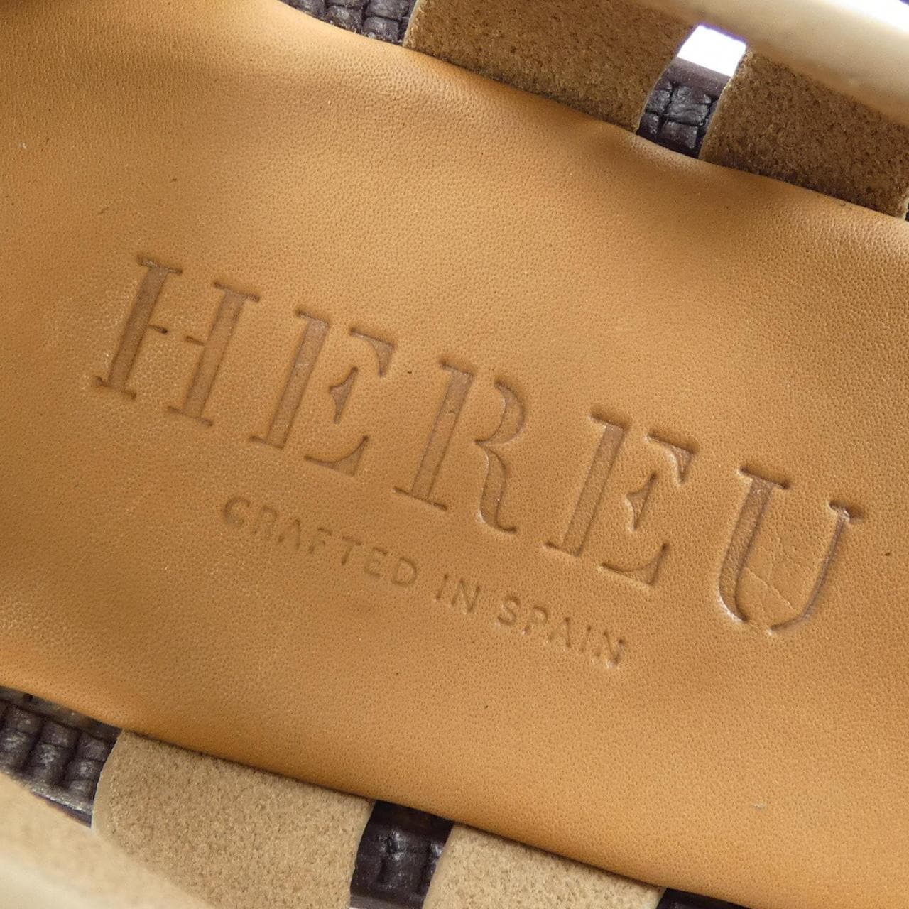ヘリュー HEREU シューズ