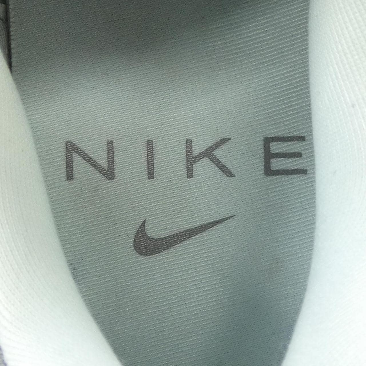 ナイキ NIKE FZ3596-072 スニーカー