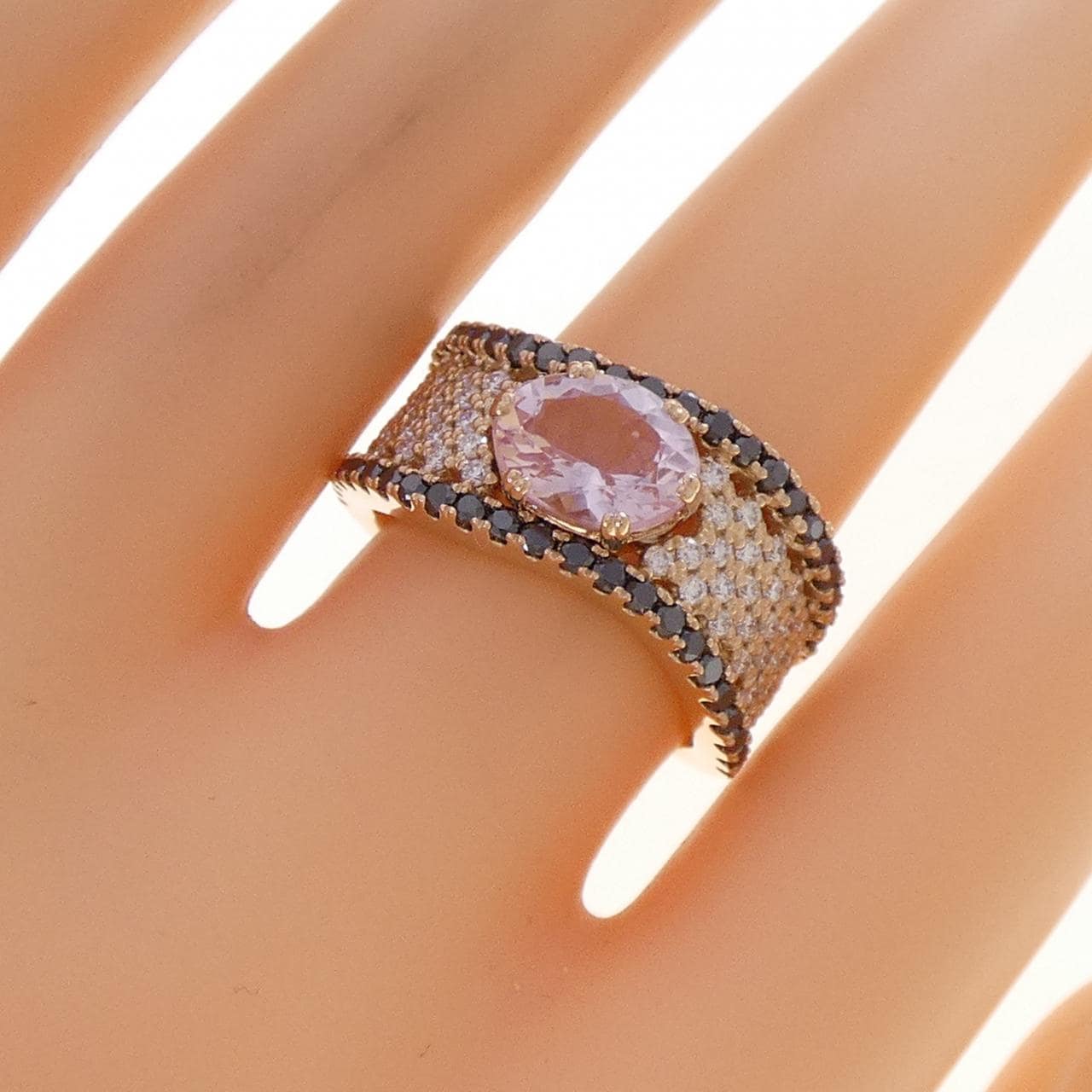 750PG ベリル リング 1.65CT