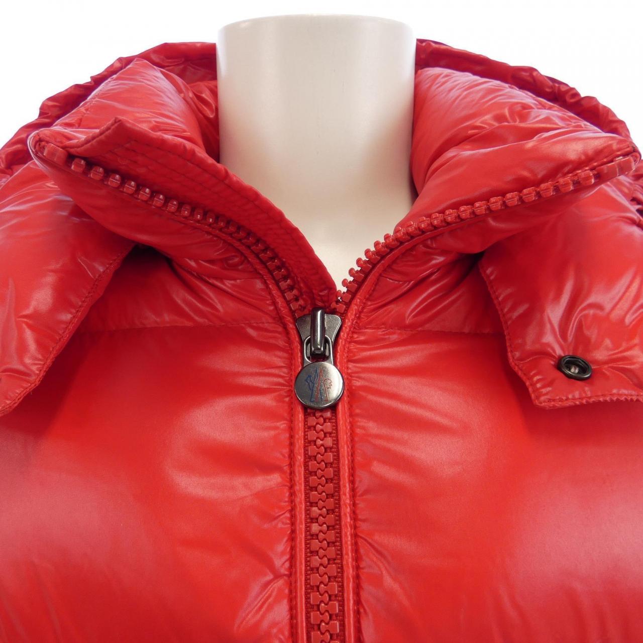 モンクレール MONCLER ダウンジャケット