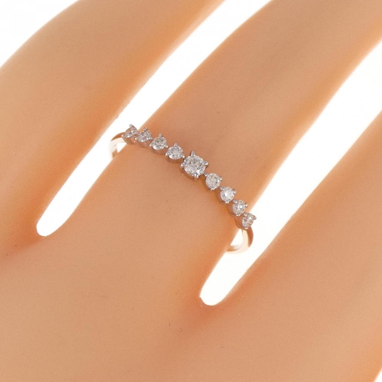 【新品】PT ダイヤモンド リング 0.15CT