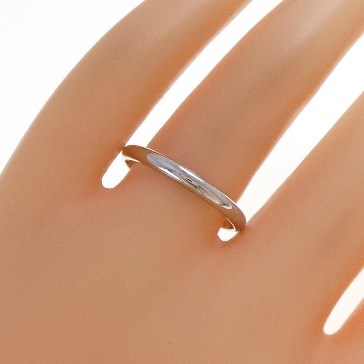 カルティエ ウェディング リング