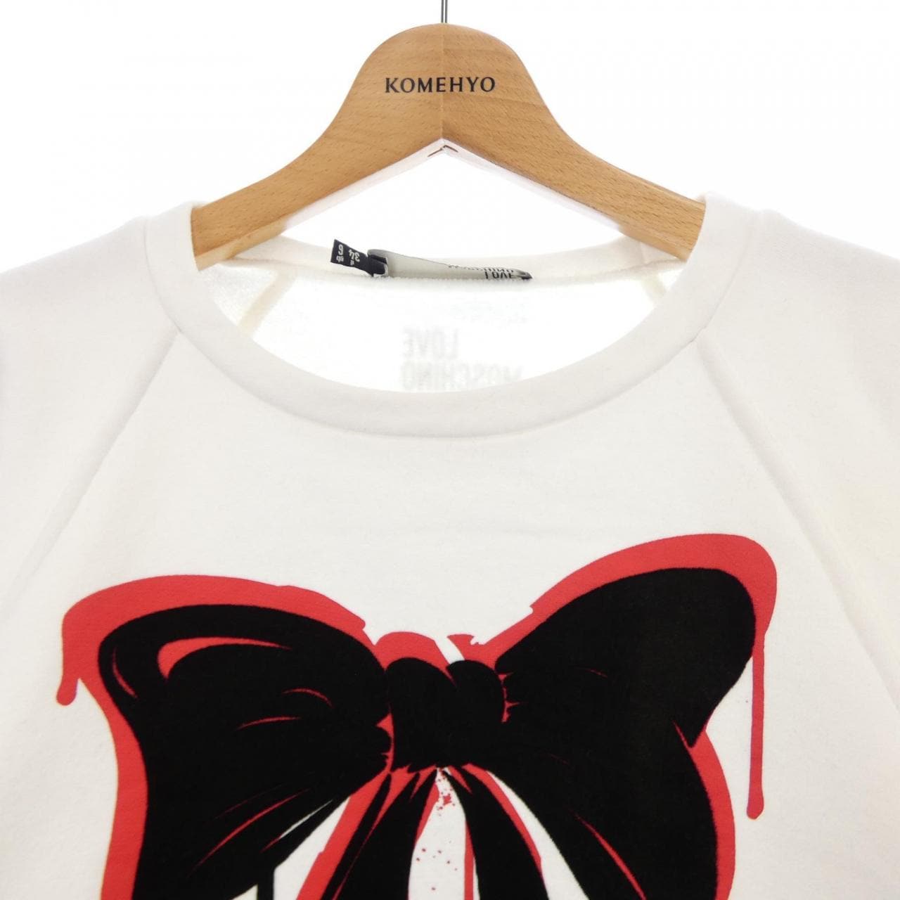 ラブモスキーノ LOVE MOSCHINO スウェット