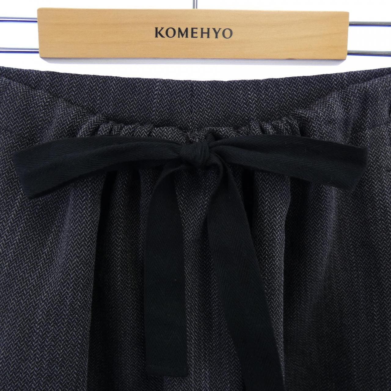 アストラット ASTRAET スカート