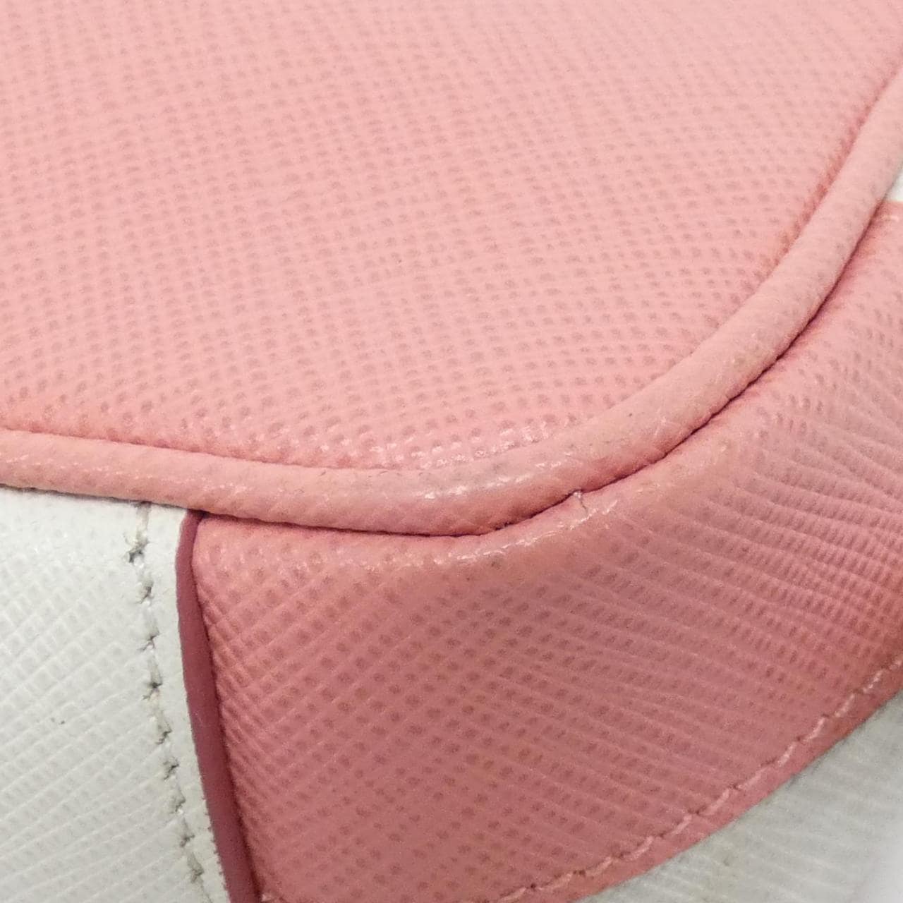 プラダ 1N1674 ショルダーバッグ