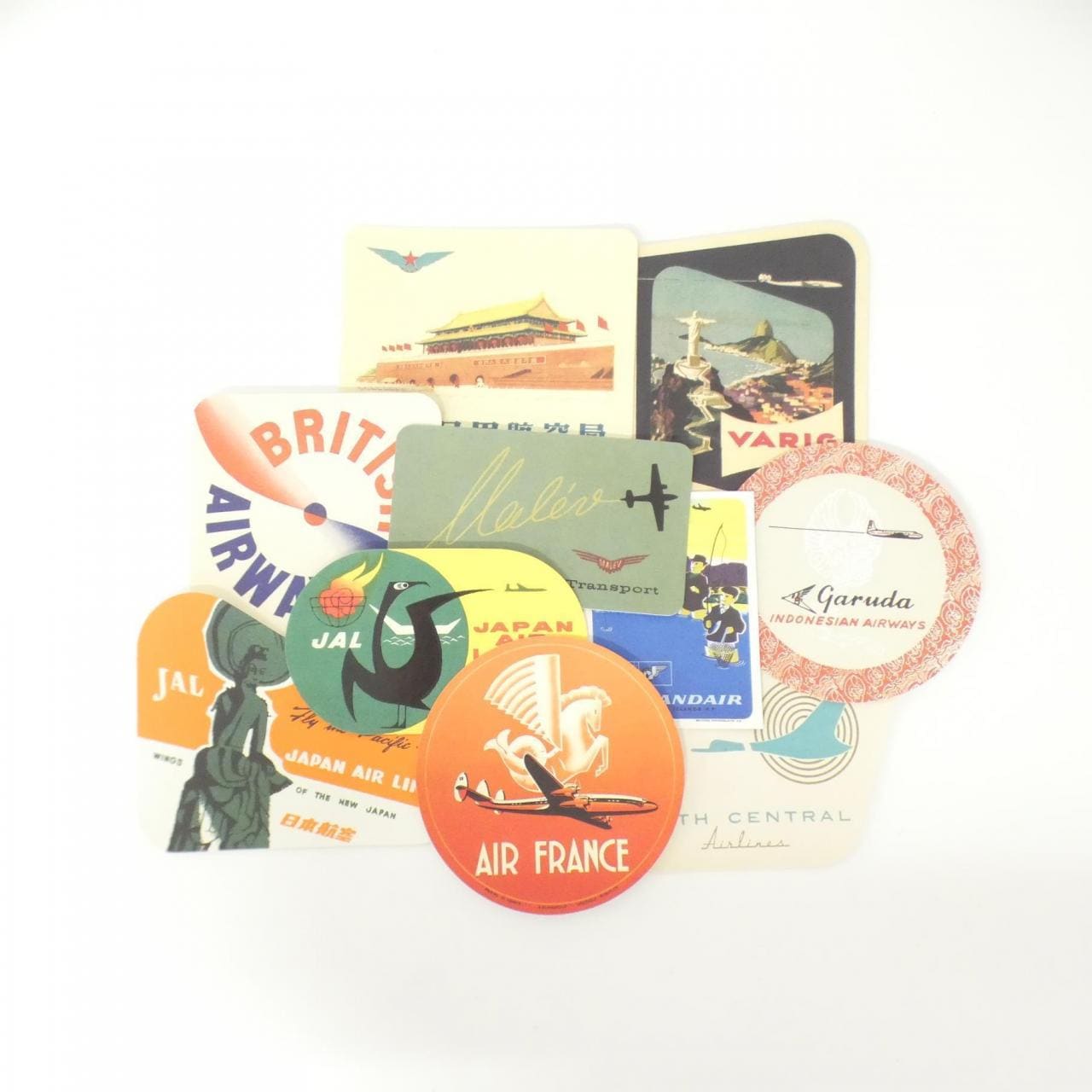LOUIS VUITTON 30 Postcards Airlines Labels R08013 Postcard Set