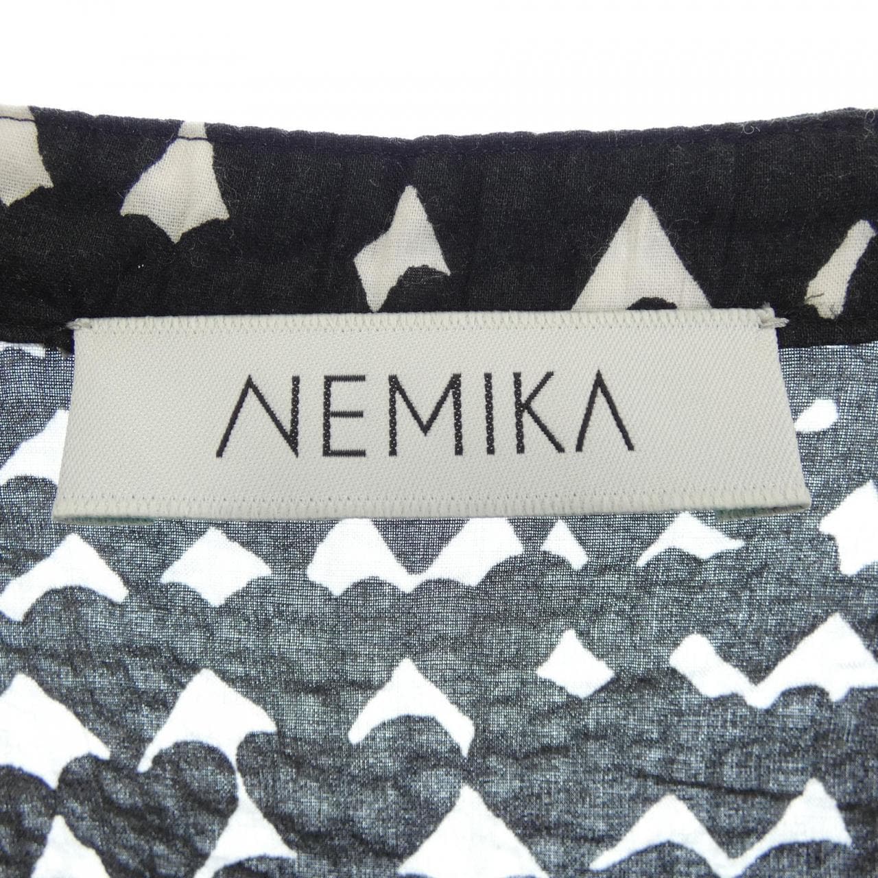 ネミカ NEMIKA ワンピース