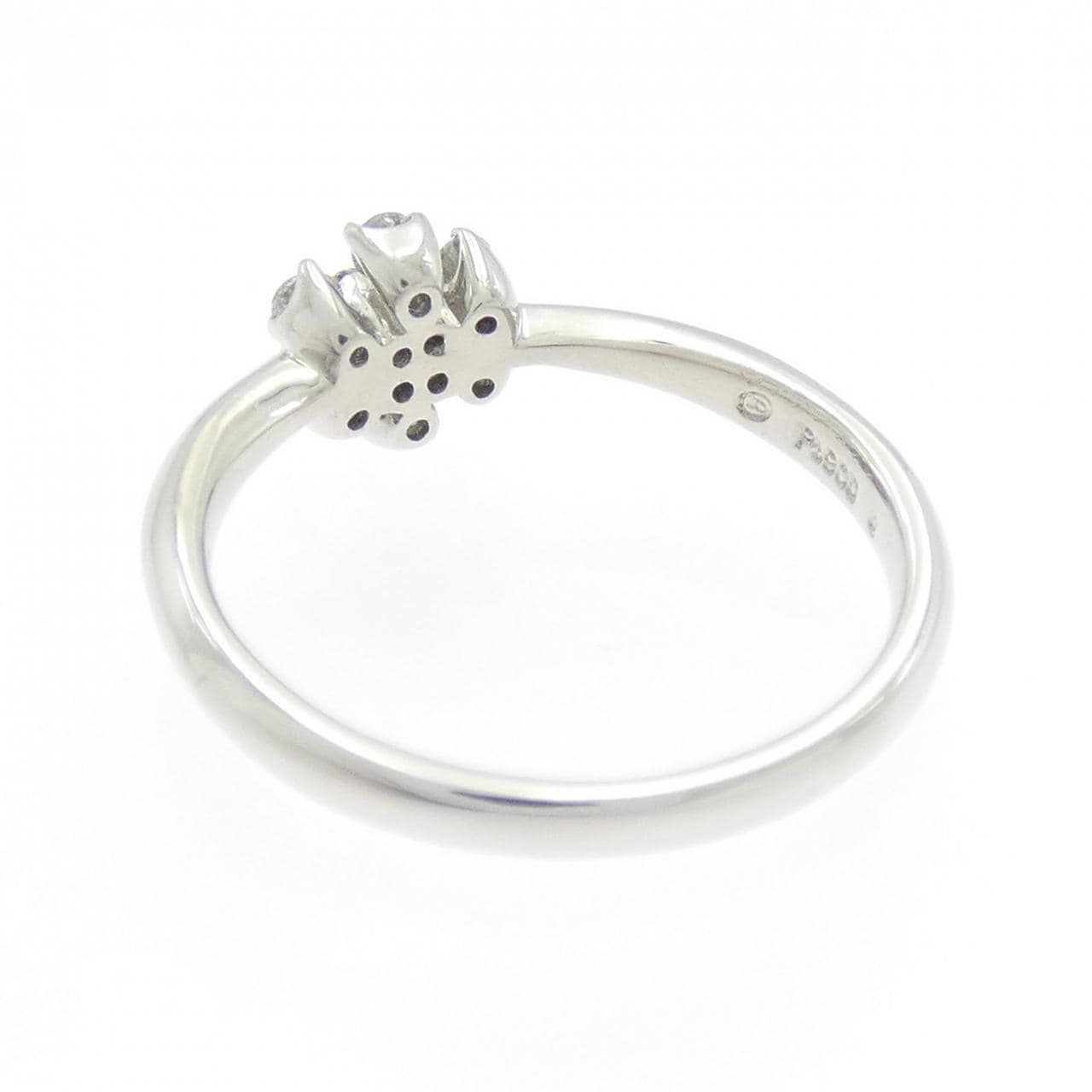 PT900 フラワー ダイヤモンド リング 0.20CT