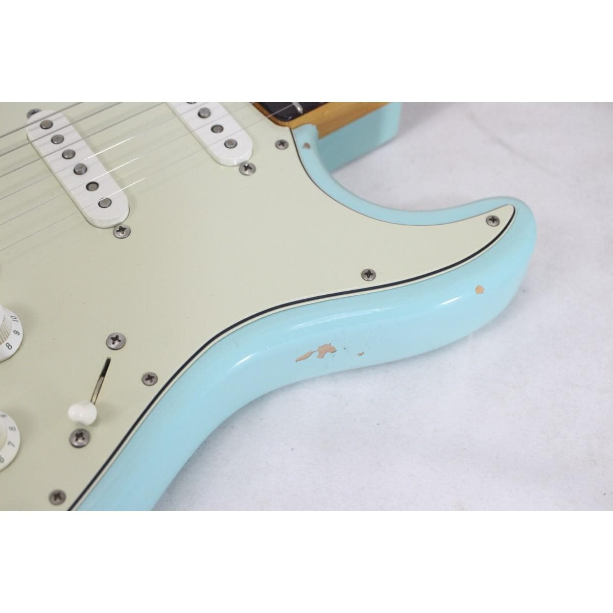 FENDER CUSTOM SHOP 1963 STRATOCASTER NOS