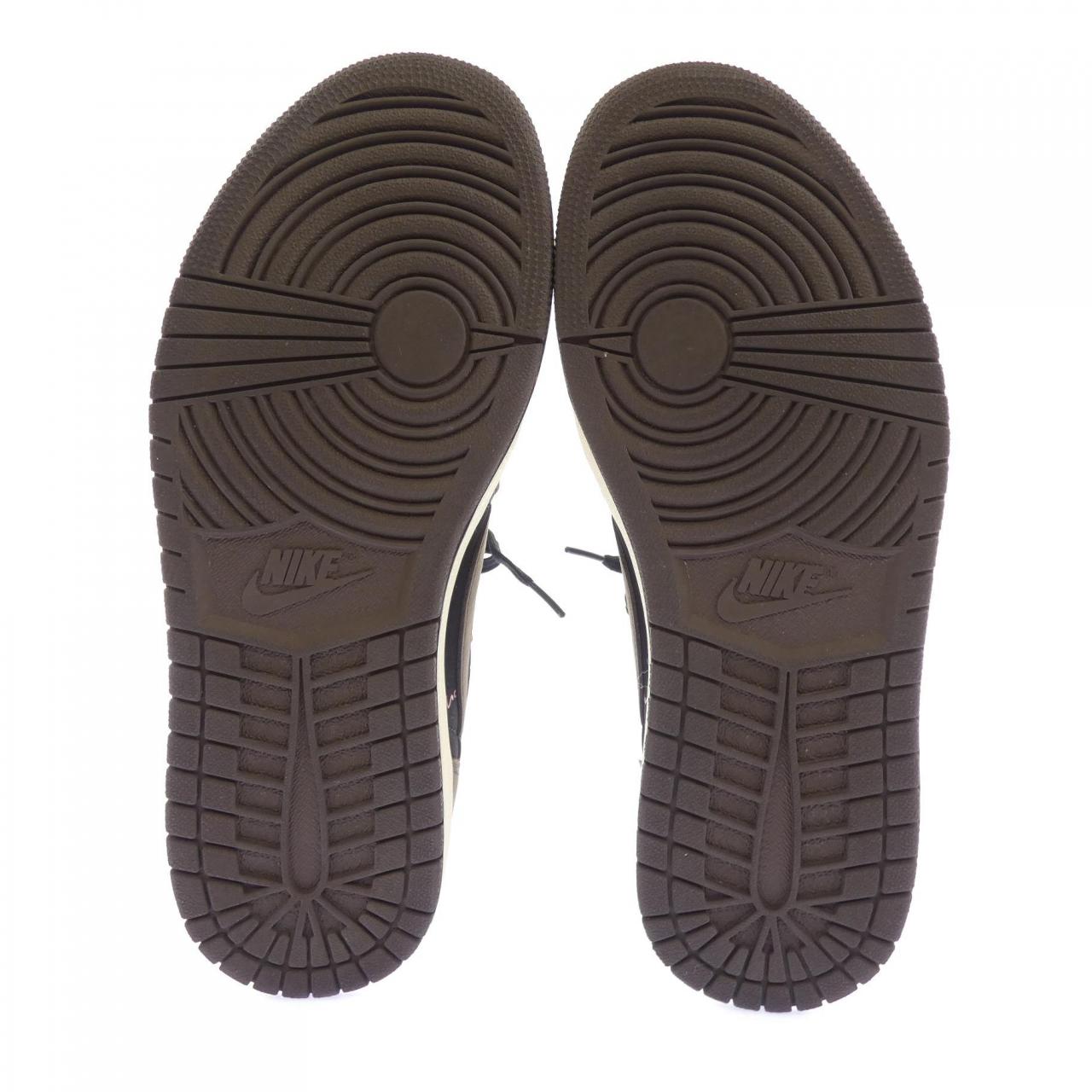 ナイキ NIKE CQ4277-001 スニーカー